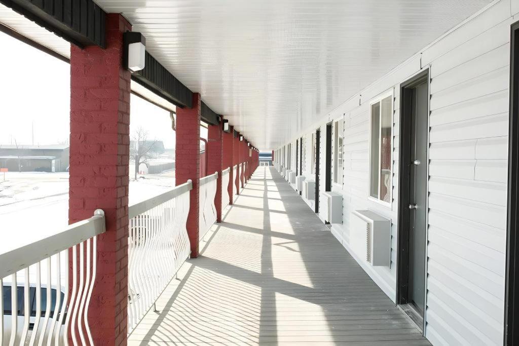 Medicine Hat Inn & Suites Eksteriør bilde