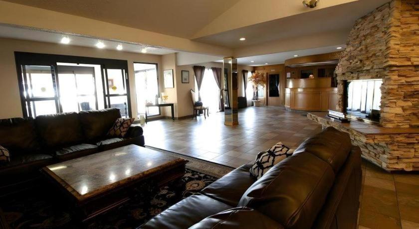 Medicine Hat Inn & Suites Eksteriør bilde
